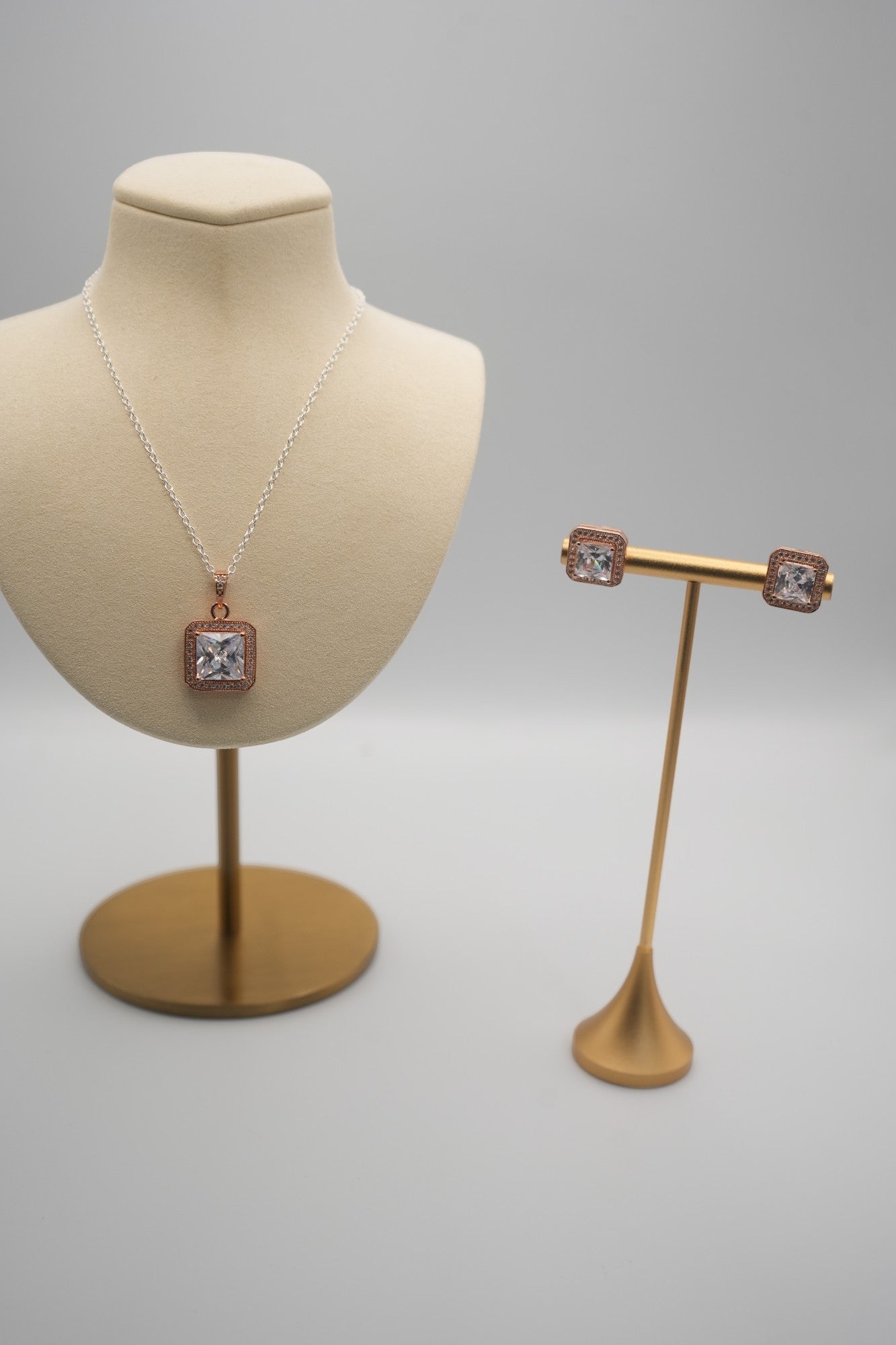 Rose Gold Radiance: Square Halo Pendant Necklace & Earring Set