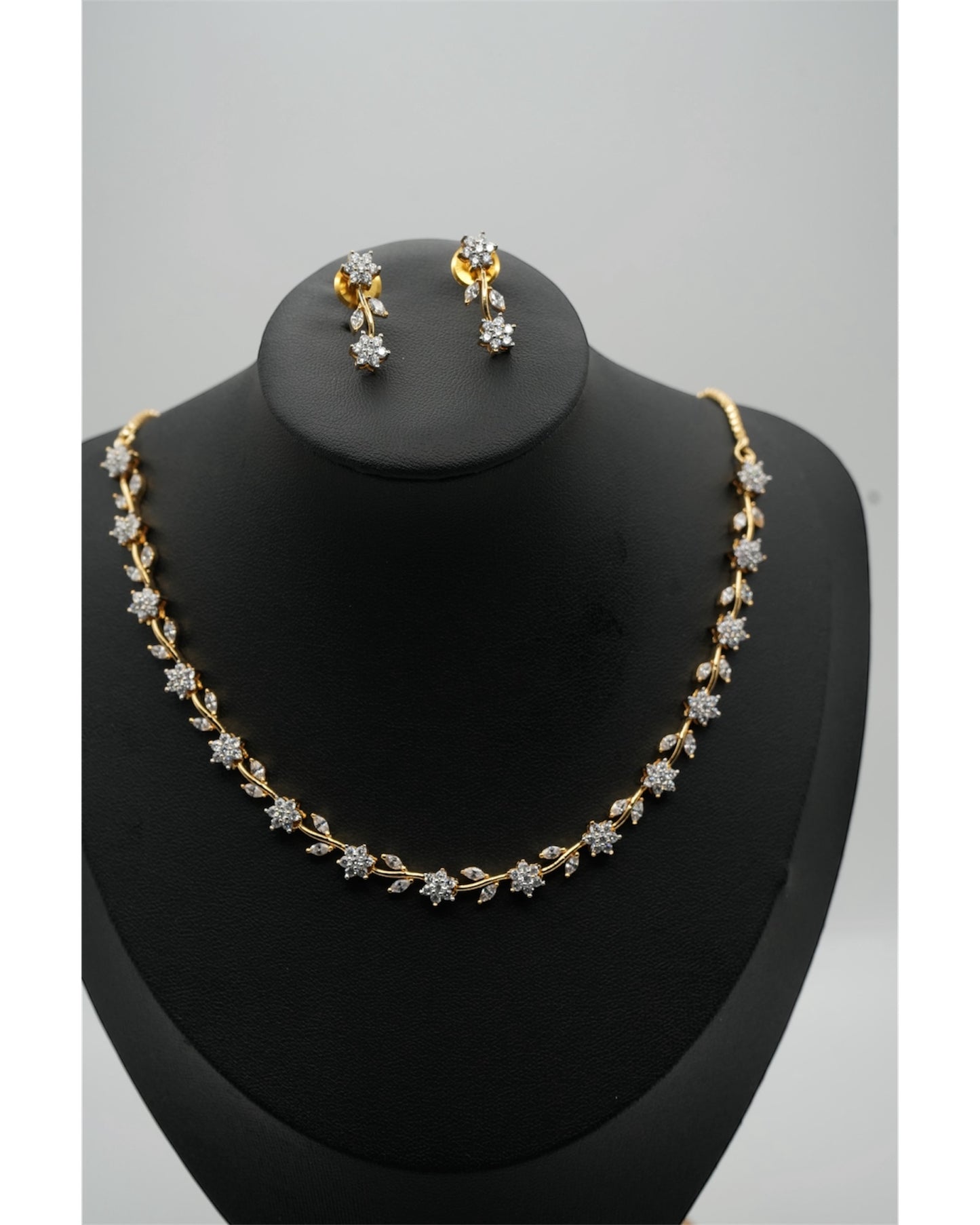 Golden Bloom Zircon Set