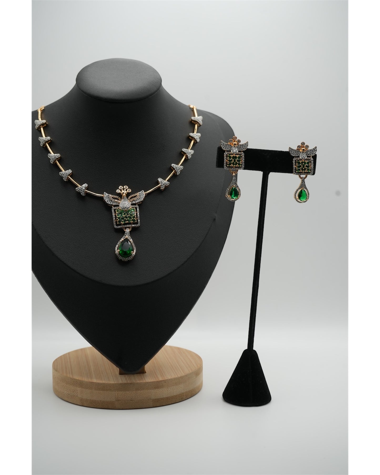Emerald Empress Necklace Set