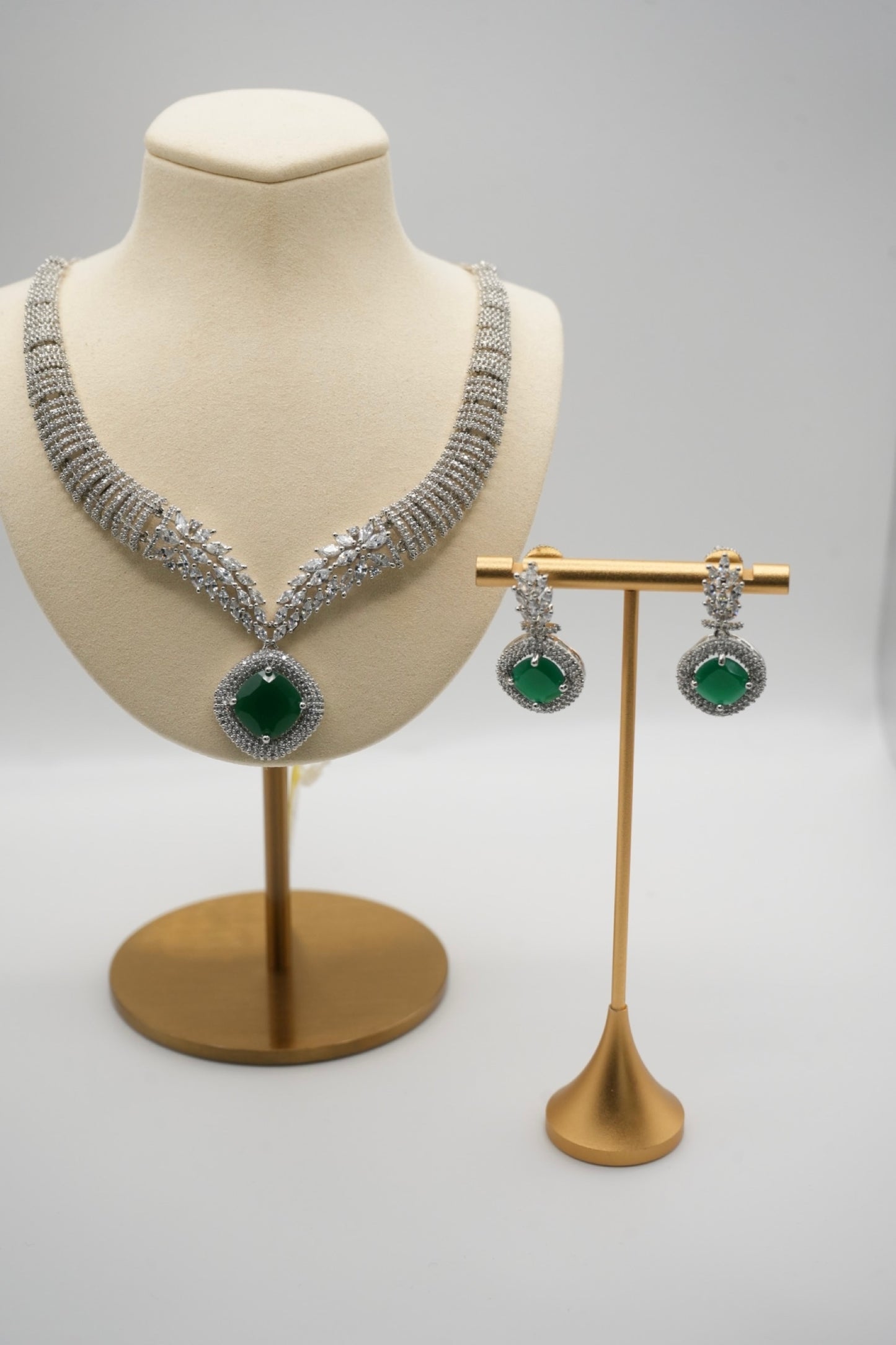 Dazzling Radiance Necklace & Earring Set
