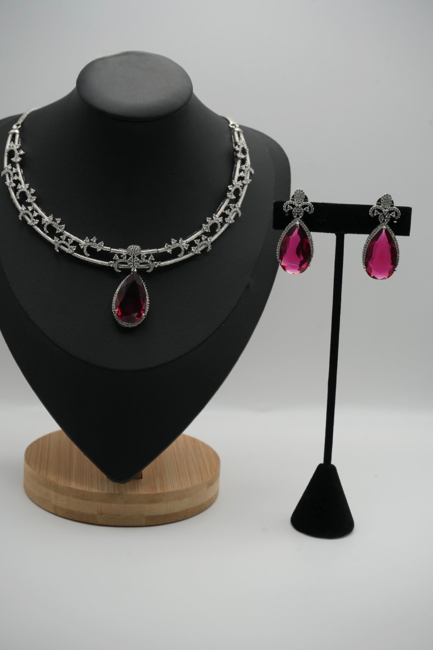 Dazzling Teardrop Gemstone Necklace Sets: Ruby, Pink, Green & Blue