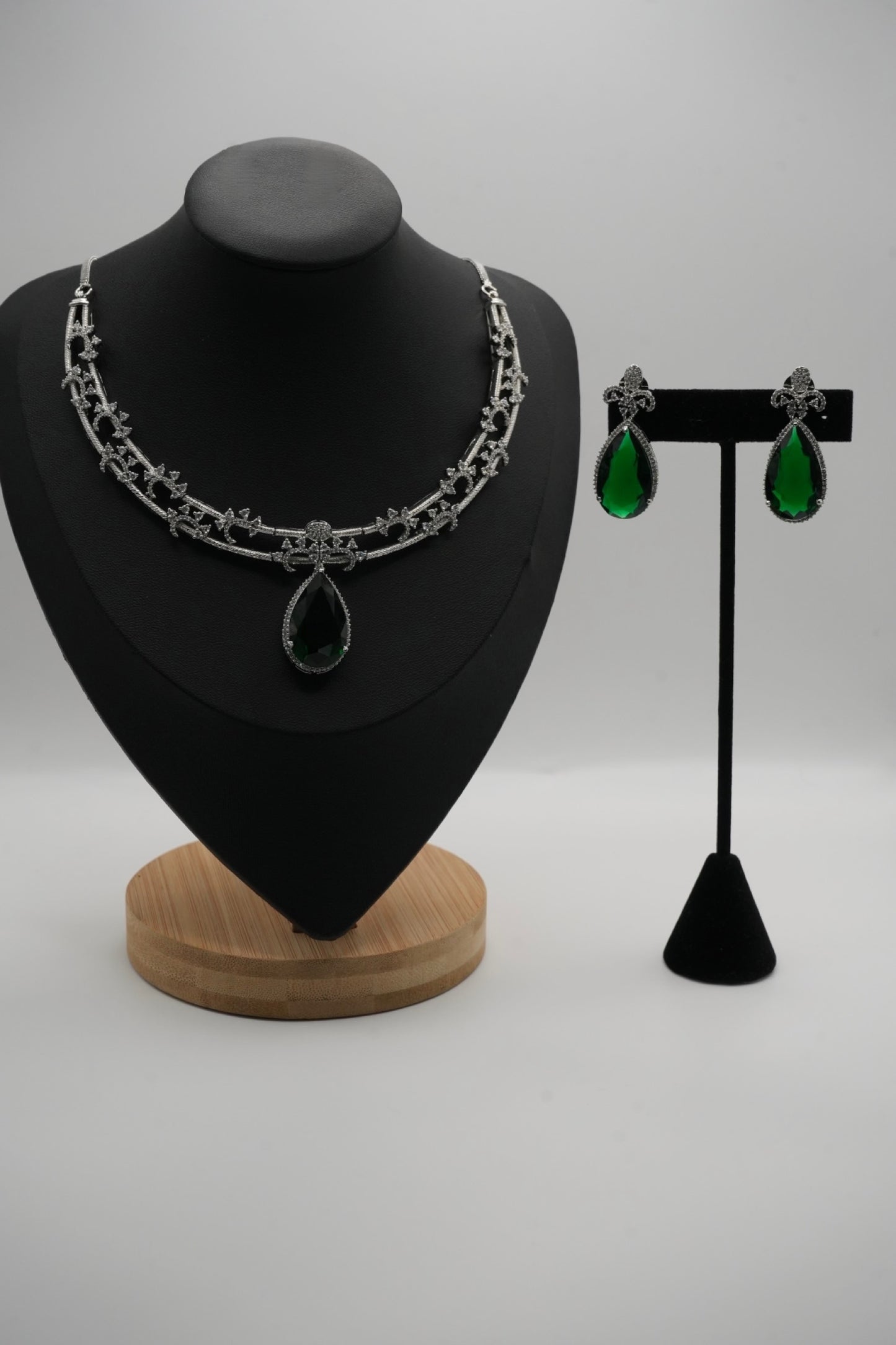 Dazzling Teardrop Gemstone Necklace Sets: Ruby, Pink, Green & Blue