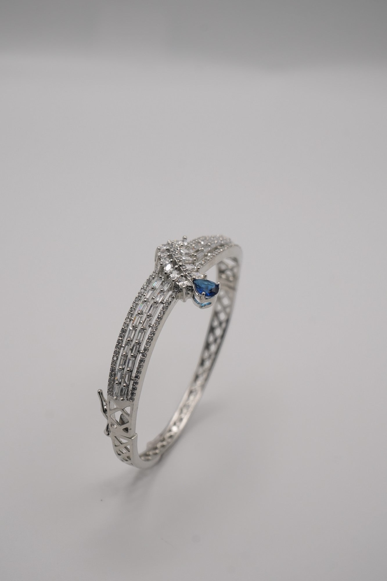 Silver coated & Blue Gemstone Interwoven Bangle