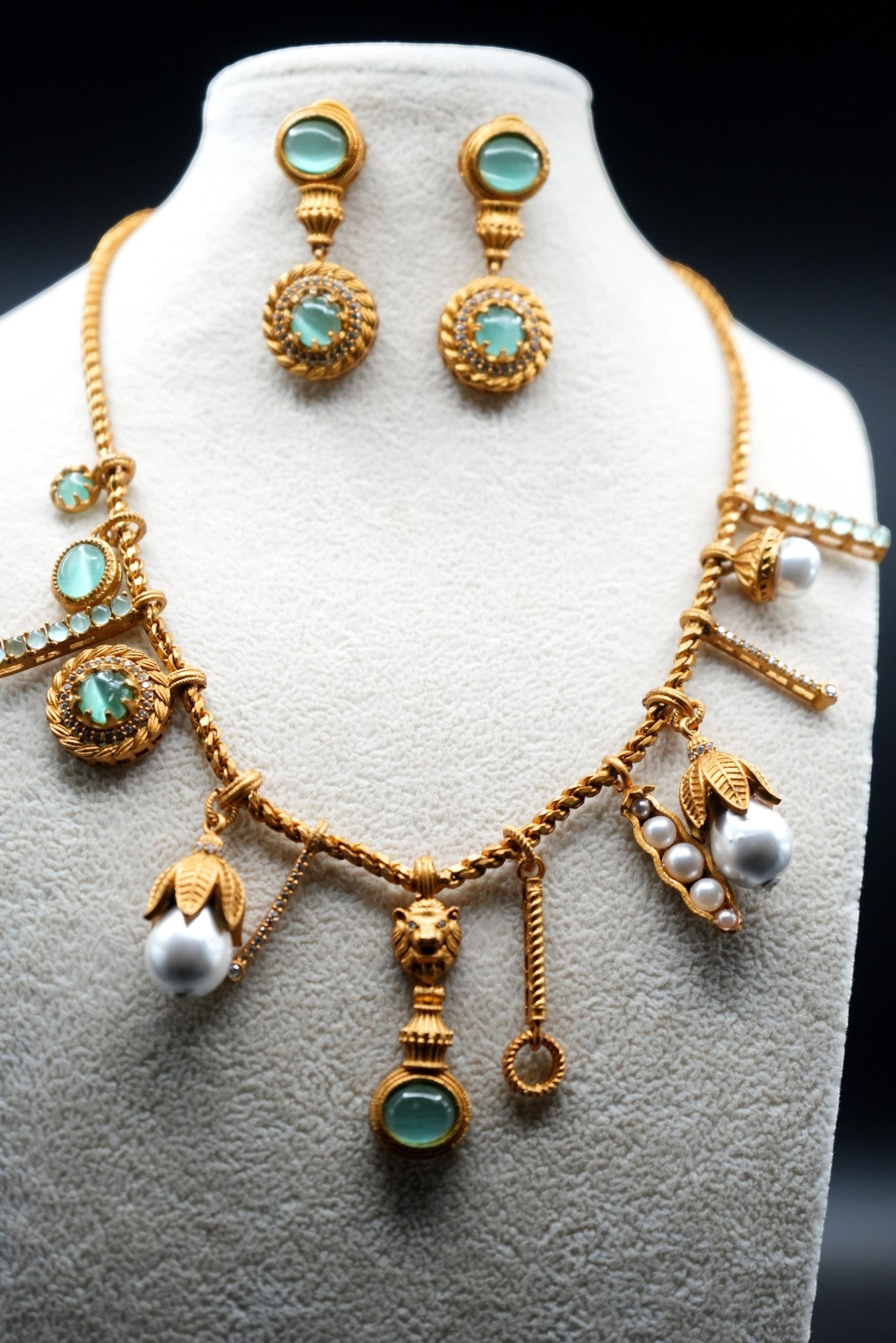 Elegant Handcrafted Green stone Jewelry