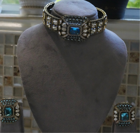 Bold Teal & Pearl Choker Set