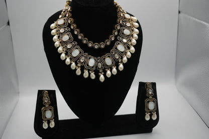 Lumina Layers: Polki Kundan, Mirror, and Pearl Necklace & Earring Set