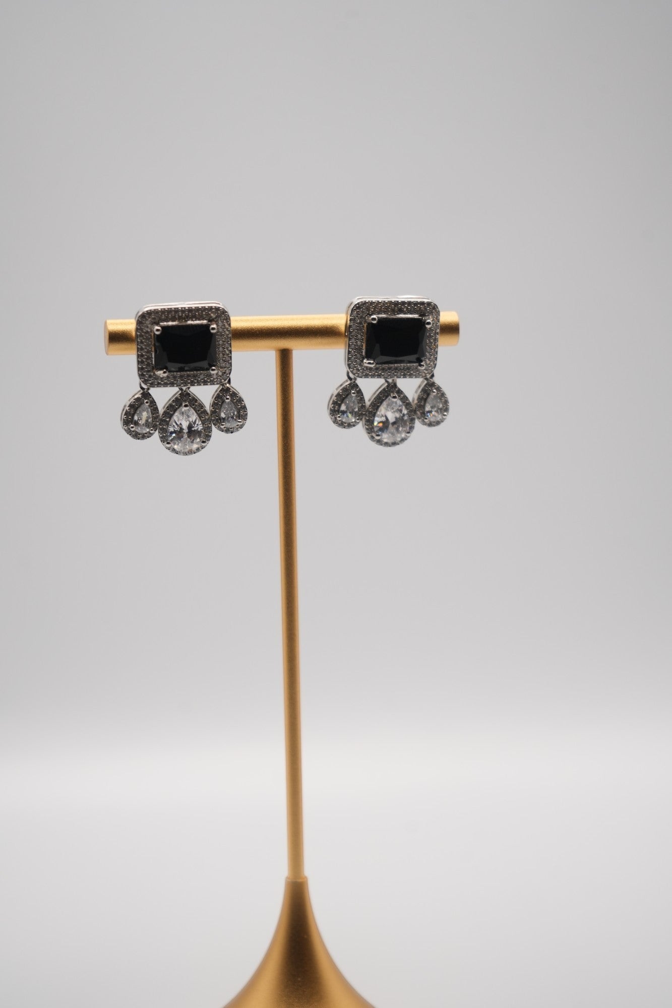 Art Deco Noir crystal stone Simulant Earrings