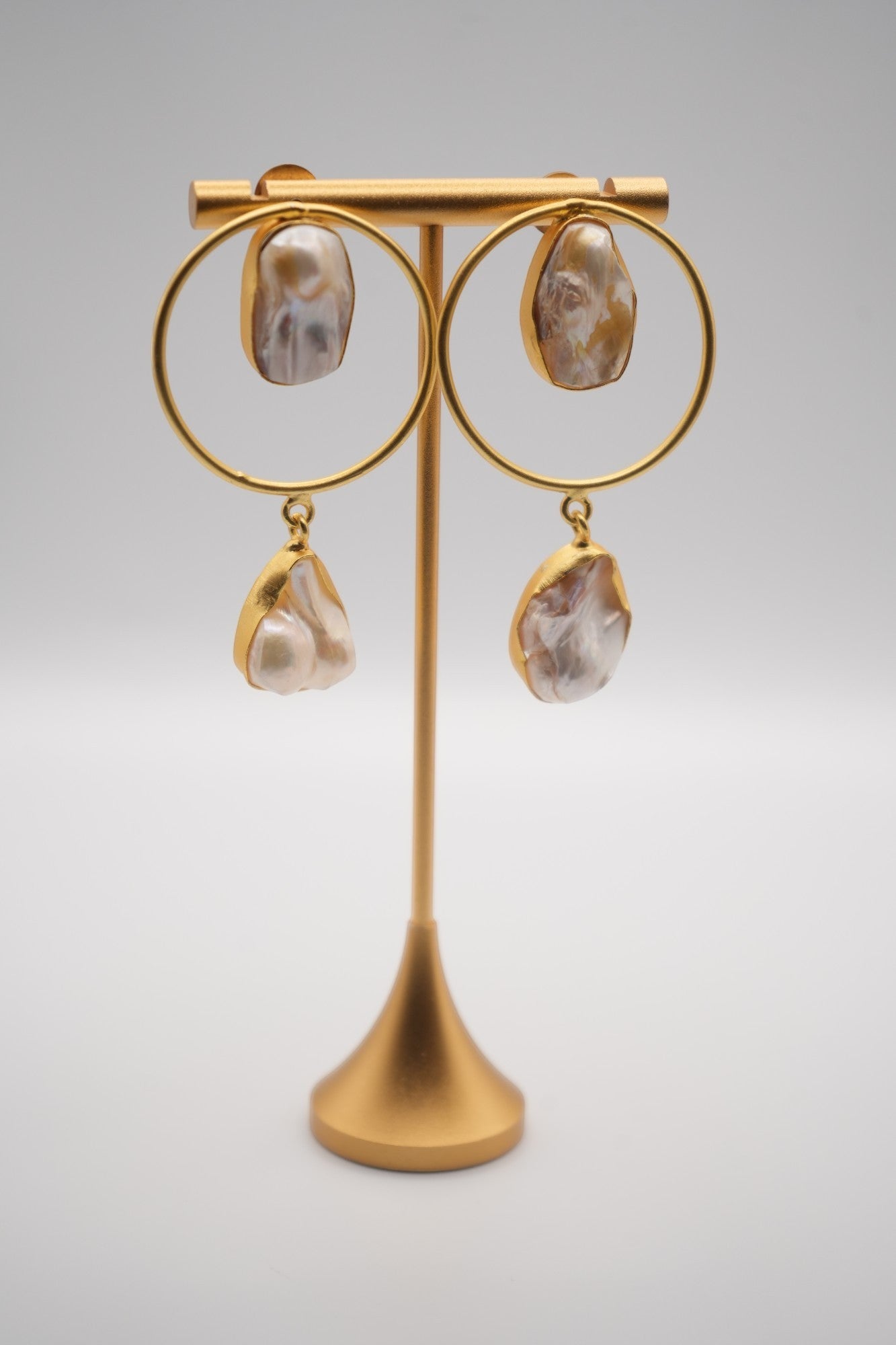 Lunar Orbit: Keshi Pearl and Gold Hoop Earrings