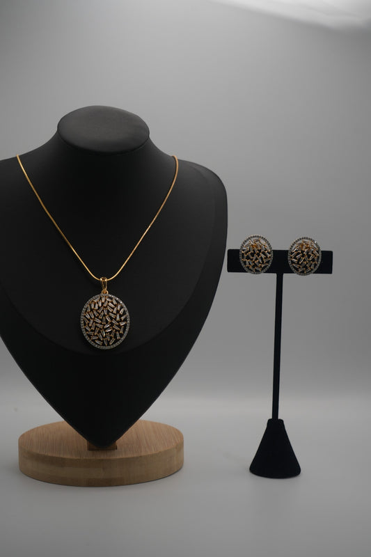 Gold Circle Pendant Necklace & Earring Set