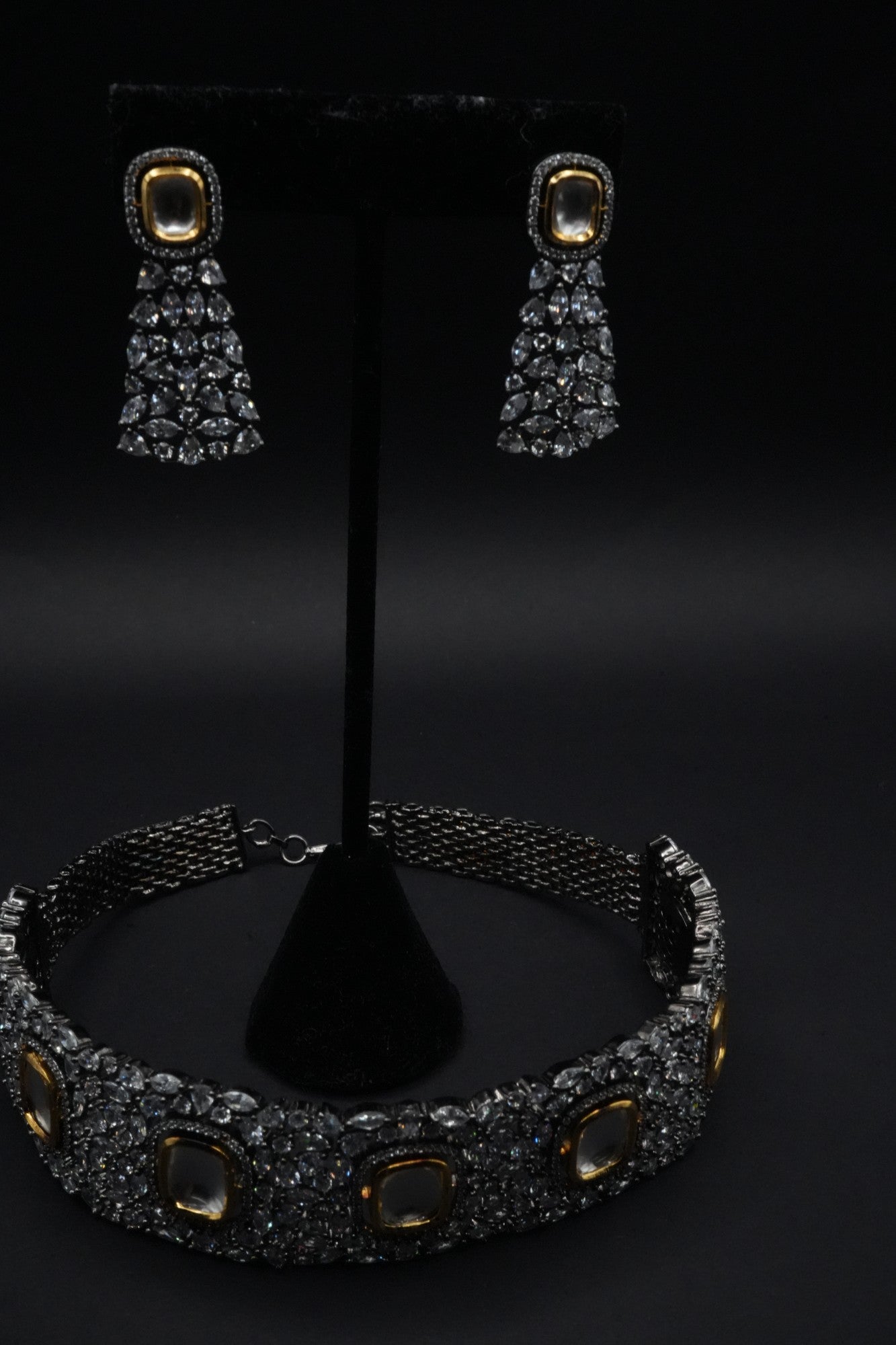 Opulent Ivory with CZ Crystals Choker Set