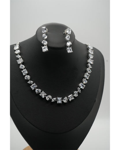 Pure Radiance Necklace Set
