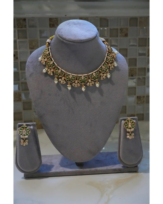 Emerald Green & Pearl Gold-Plated Choker Necklace Set