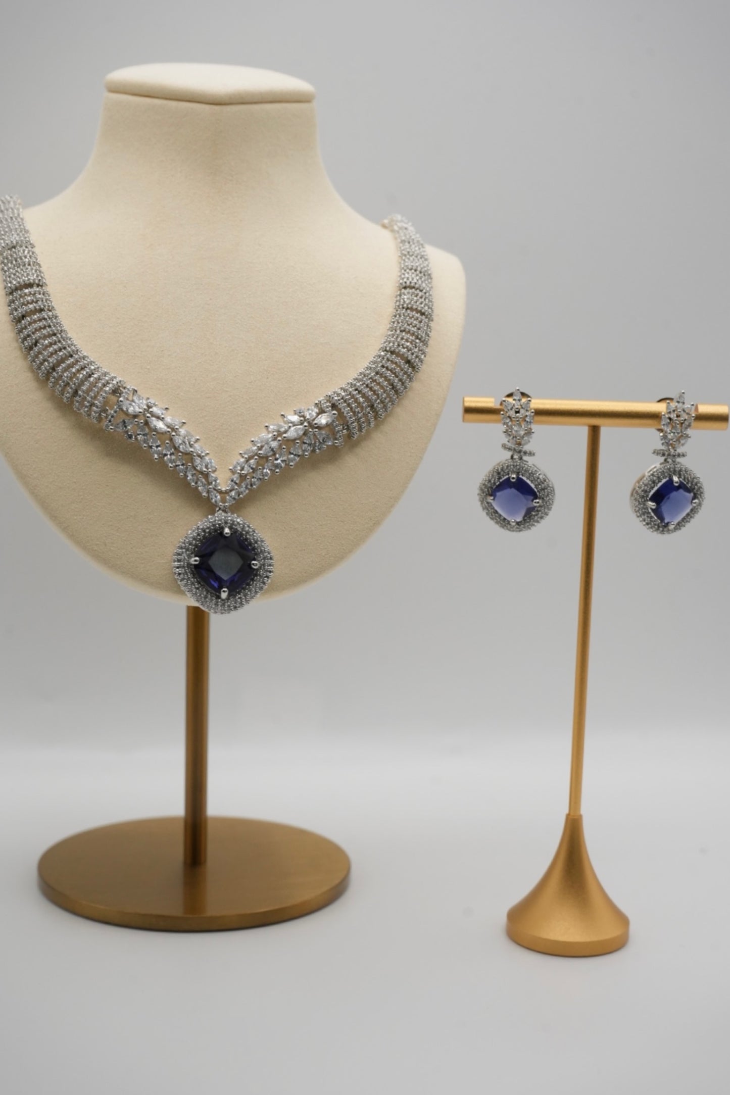 Dazzling Radiance Necklace & Earring Set