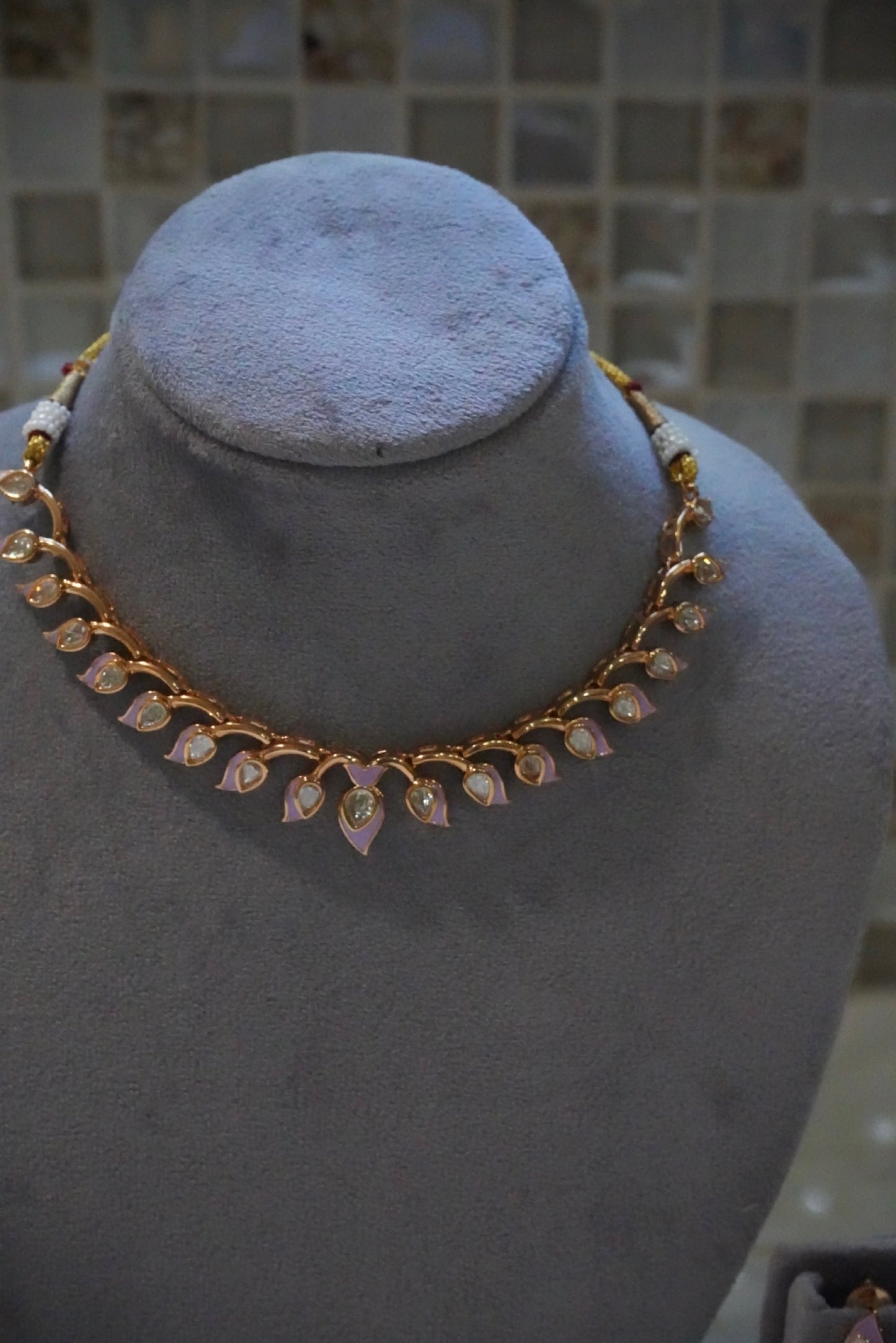 Delicate Petal Motif Necklace Set