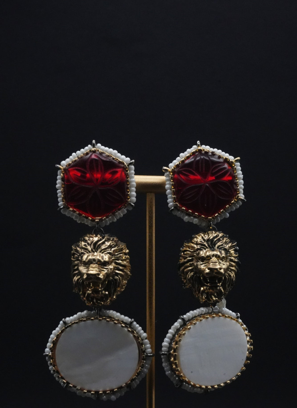 Luxurious Red Stone & Lion Motif Dangle Earrings