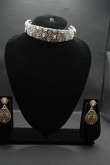 Stunning choker necklace and a pair of elegant drop earrings