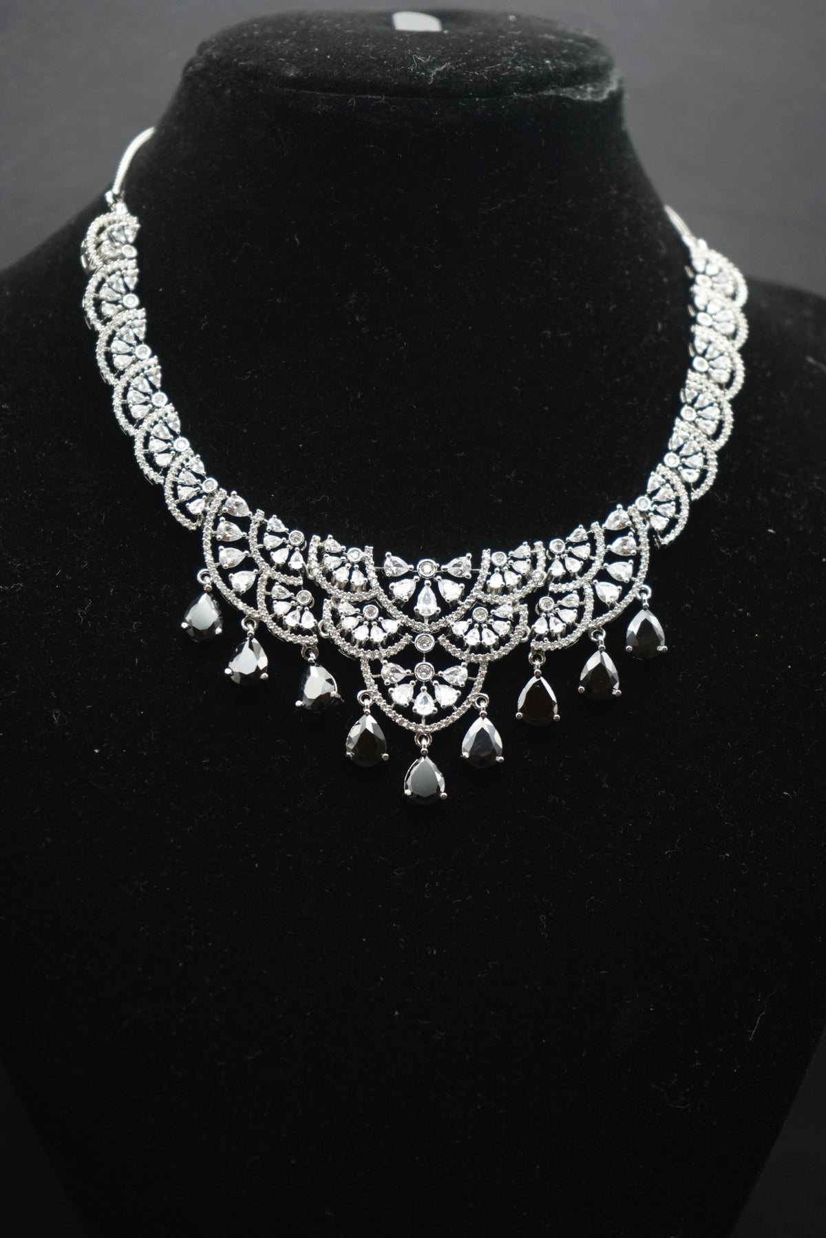 Dazzling Crystal Fan Necklace