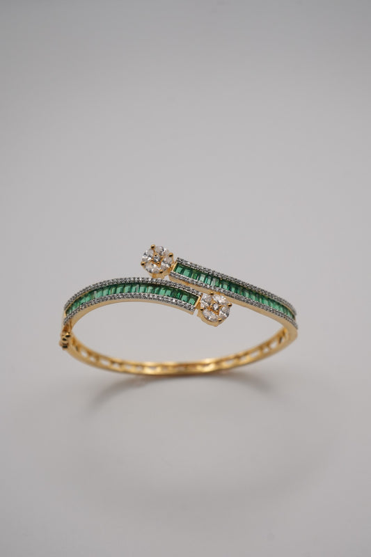 Verdant Embrace Bracelet