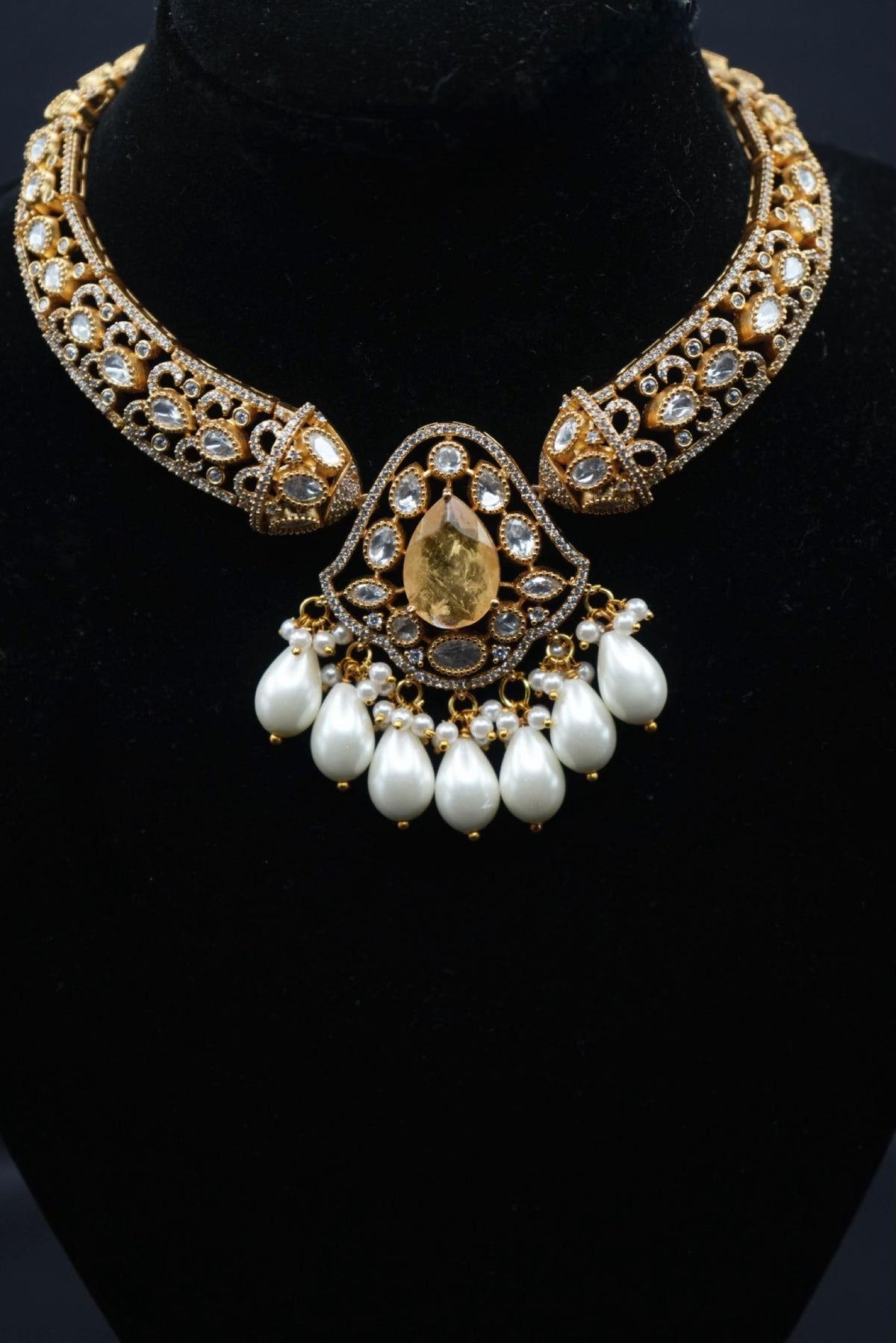 Exquisite Gold-Plated Necklace and Earring Set with White beads hanging Accents