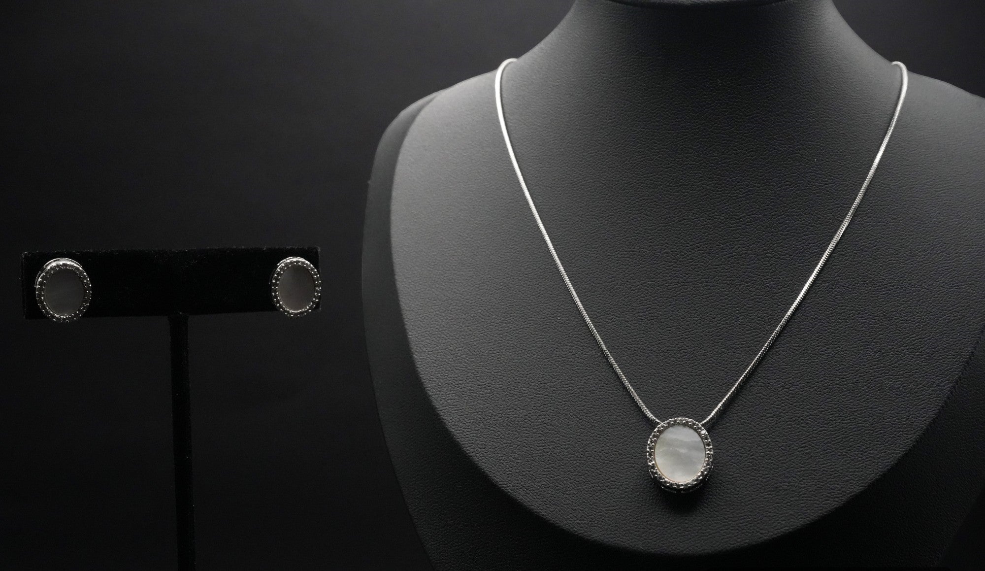 Classic Silver coated Necklace and Earring Set with Frosted Oval Pendants