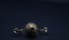 Beautiful Finger Ring Designed with White Stones and Green