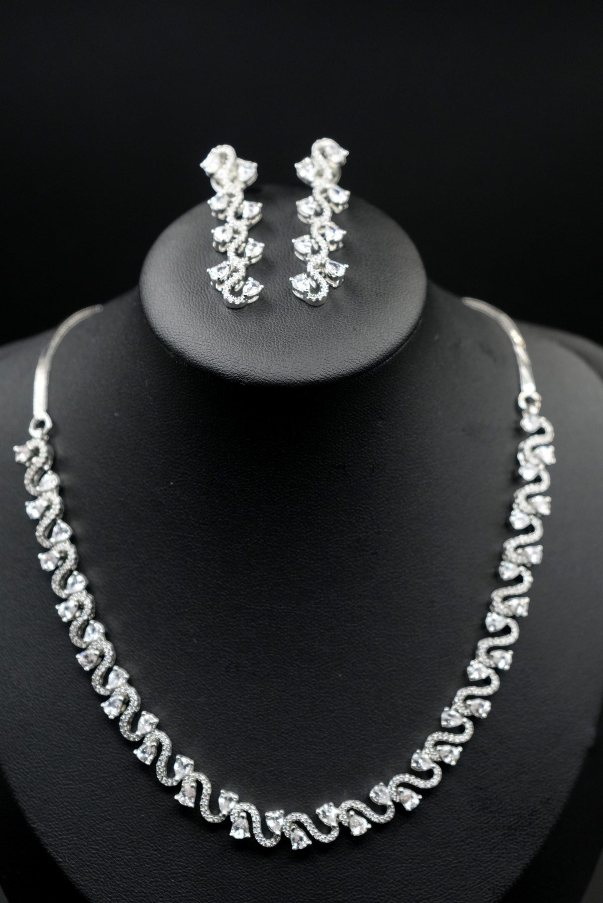 Elegant silver coated Sparkling CZ Stones Necklace set