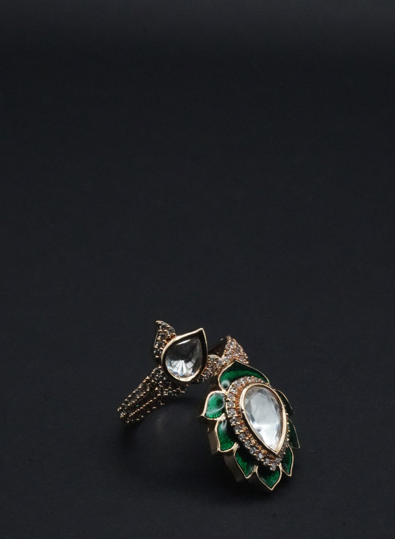 Stunning Green Accents with Clear stones Finger Ring